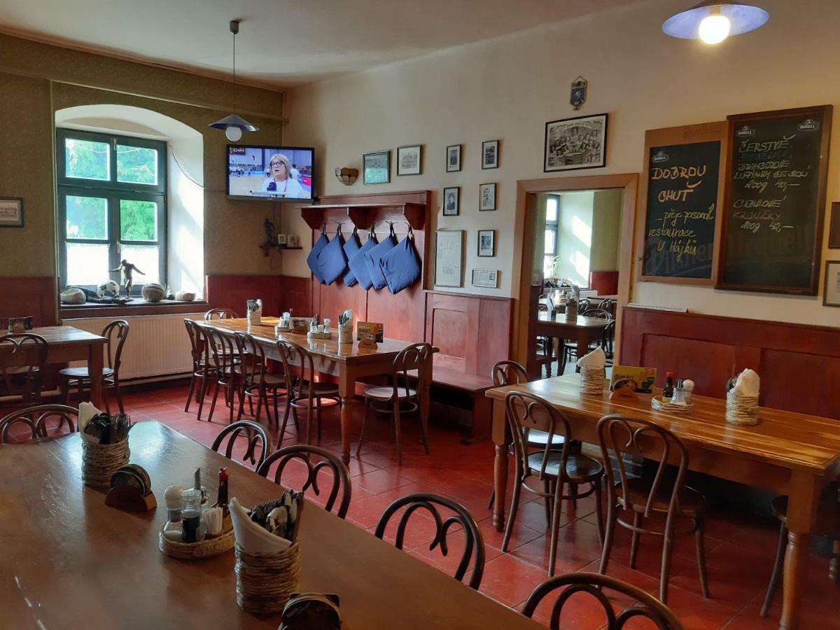 Nové Dvory Penzion A Restaurace U Hajku מראה חיצוני תמונה
